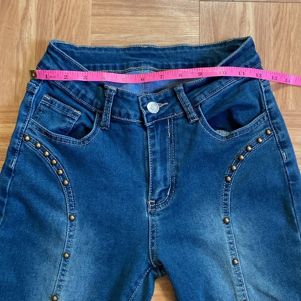 bootcut high rise jeans with beaded detailing - Picture 3 of 4